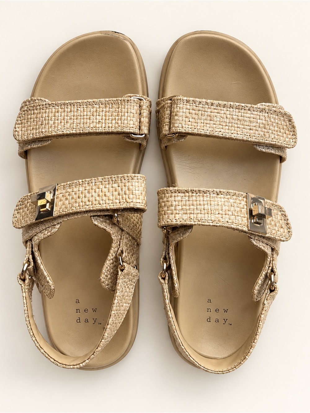 A New Day Tan Raffia Woven Sport Sandals Gold Hardware Size 8